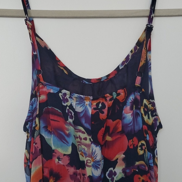 Spaghetti strap floral dress - Picture 5 of 6